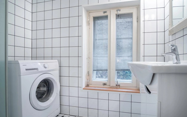 Dream Stay - Bright 2-Bedroom 2-Floor Old Town Apartment