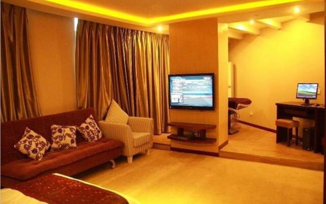 Xiangming Holiday Inn