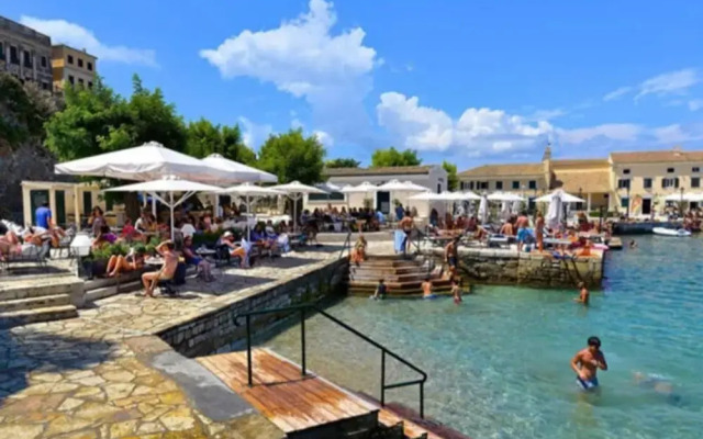 Amonte - Old Town Centre