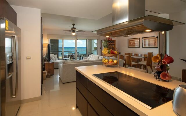 Stunning Ocean Front By Condo Boutique