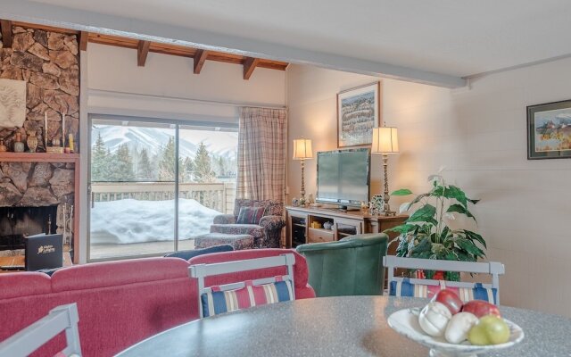 Snowcreek Condominiums 1516 by RedAwning