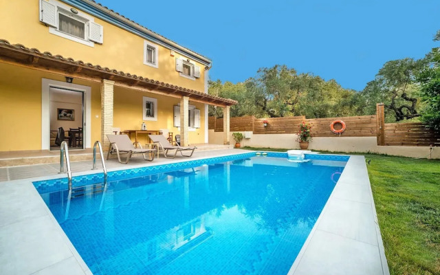 Kardaris Villa