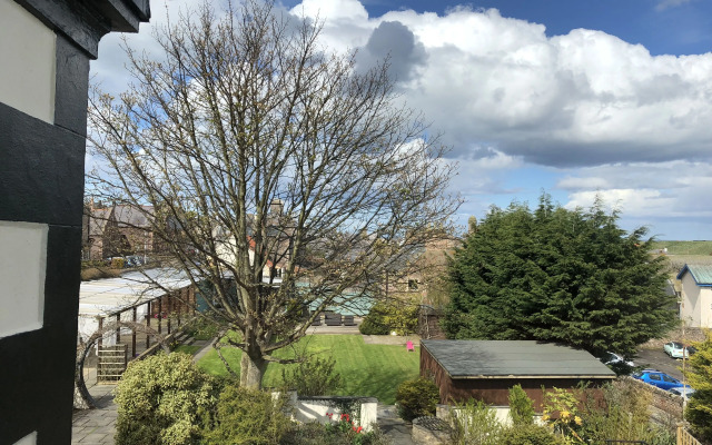 The Glenerne Guest House