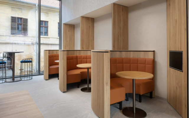 Courtyard Cluj-Napoca Downtown