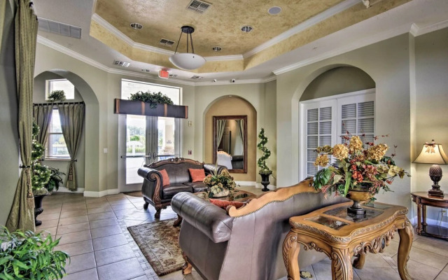 Pool, Hot Tub & Theatre Access: Kissimmee Gem
