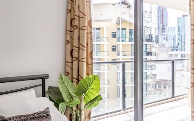 Rivercity CBD Apartment