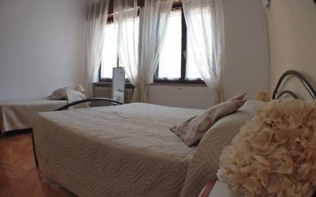 Verona Bottego Guest House