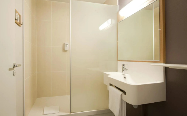 B&B HOTEL Lyon Centre Gambetta