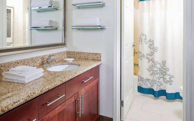 Residence Inn Dallas Lewisville