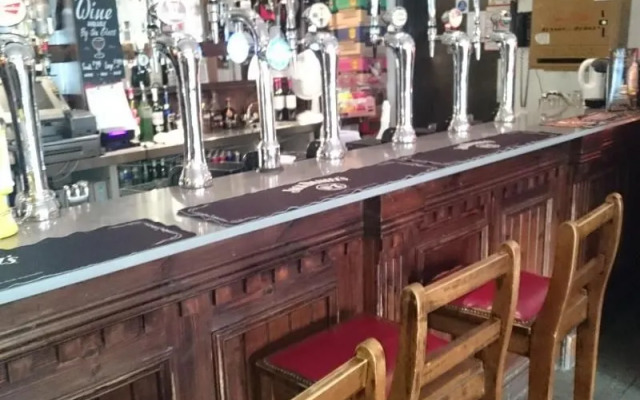 Livingston Lodge Hotel