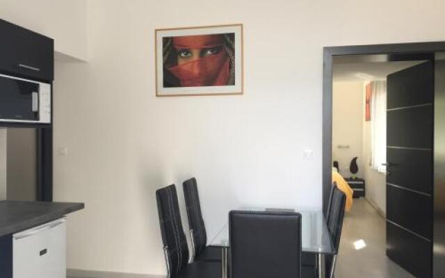 Varkerulet Apartman