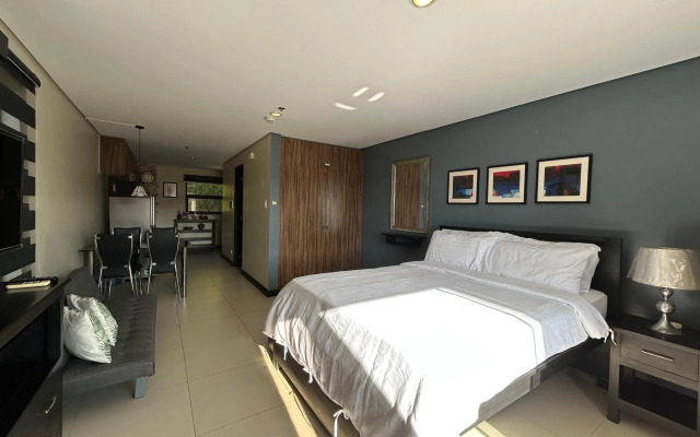 Crosswinds Resort Suites