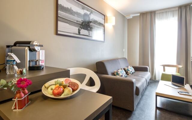 Appart'City Confort Le Bourget Blanc Mesnil - Appart Hôtel ex Park&Suites