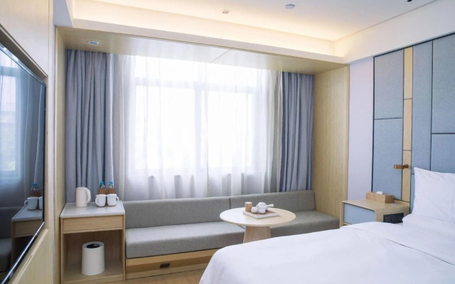 Ji Hotel (Shanghai Gucun Park Julian Road)