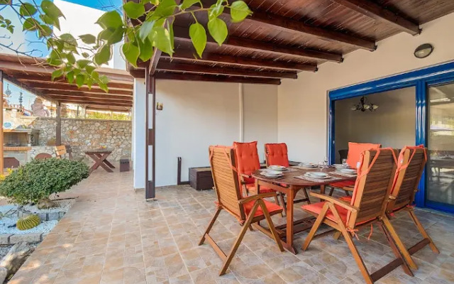 Maripaul Family Villa