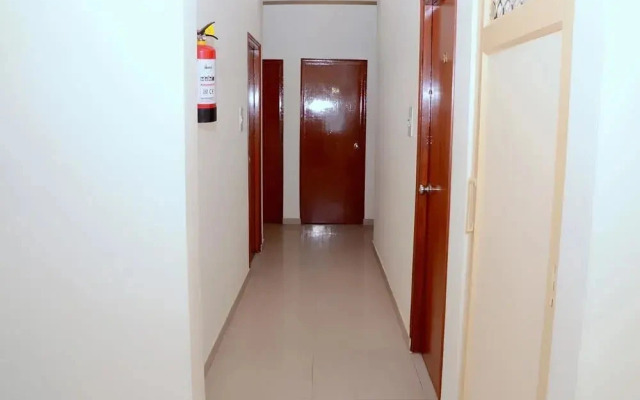 OYO Flagship 190 Gomti Nagar