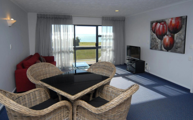Harbour View Motel on Ahuriri Beach in Napier NZ with sea view suites