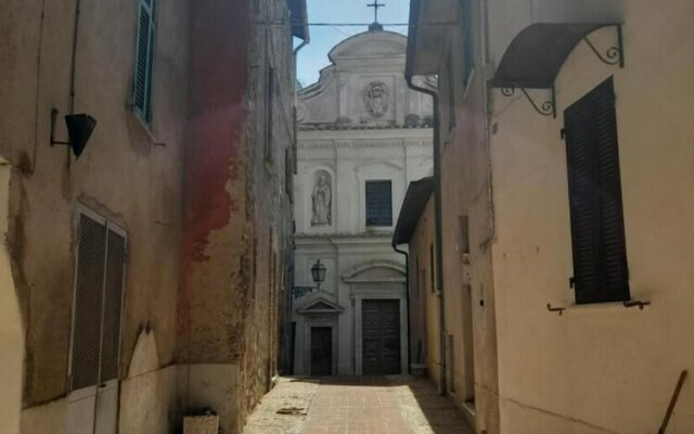 L'angolo Nel Borgo Scappo In Umbria