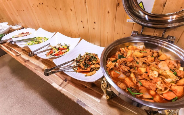 Changwon Boutique Hotel Gung