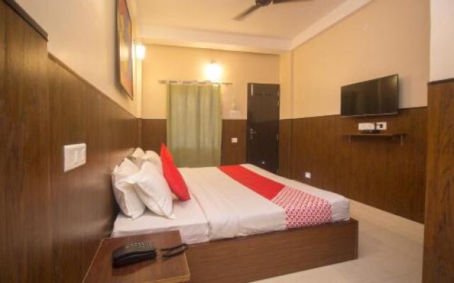 OYO 14512 Sambhunath Guest House