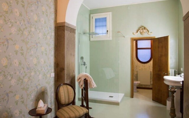 Palazzo Mantua Benavides Suites and Apartments
