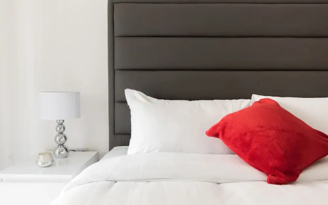 Platinum Apartments in Camden 9985