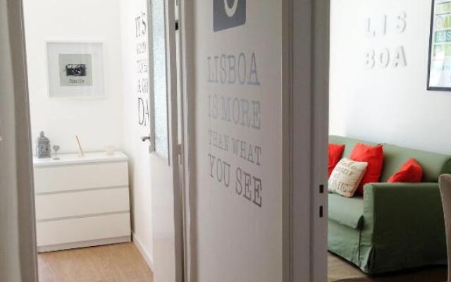 Lisbon Apartment Bairro Alto - Bica 3