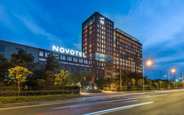 Novotel Shanghai Clover