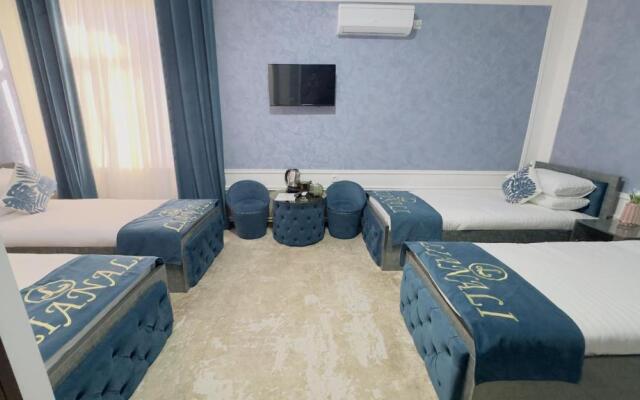 Lianali Hotel