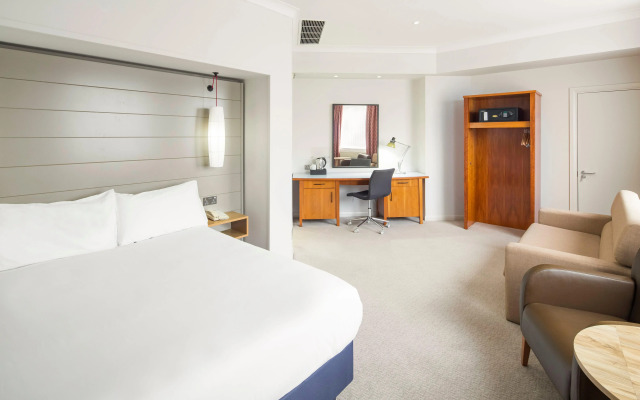 Holiday Inn Peterborough West by IHG