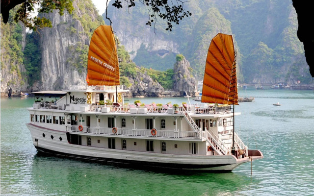 Majestic Cruise