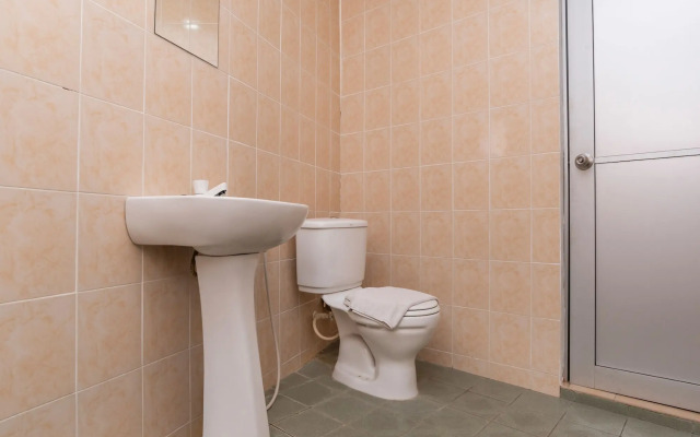 Super OYO 1114 Neo Pegasus Hotel