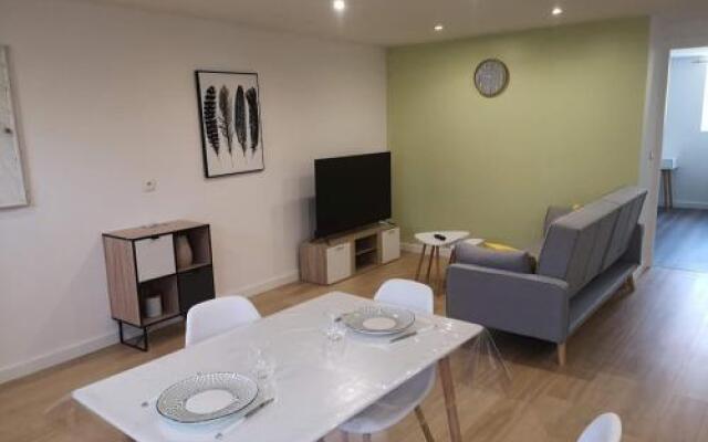 T2 Bram Neuf Wifi Et Parking Gratuit