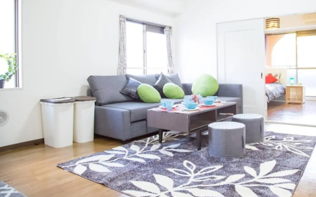 Modern Apartment near Hiroshima Station for 5 ppl