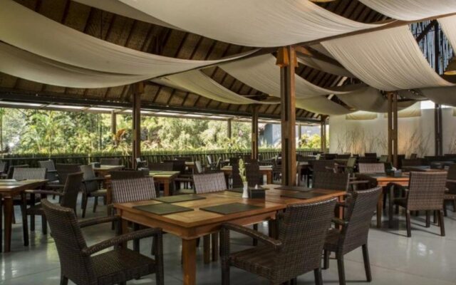 Kampung Sampireun Resort & Spa