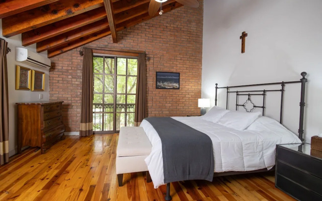 Casa Rincón by Lumina