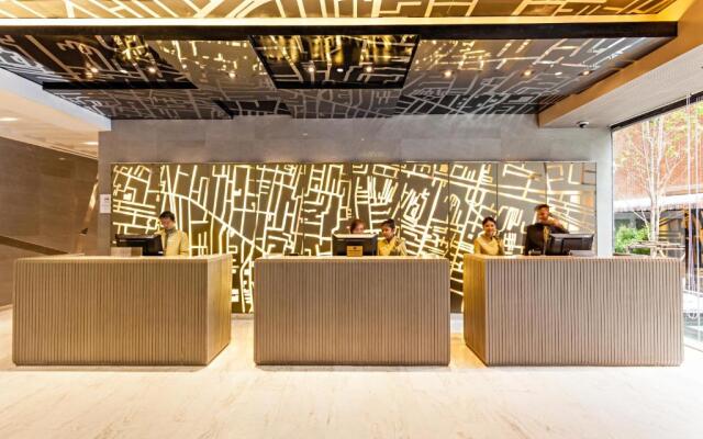 Hyatt Place Bangkok Sukhumvit 1