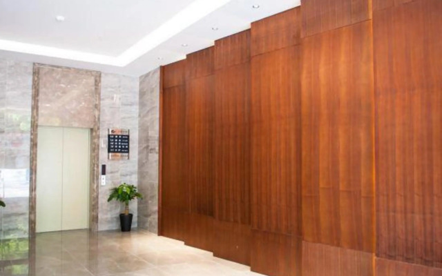 Changshu Skyline Cloud Hotel