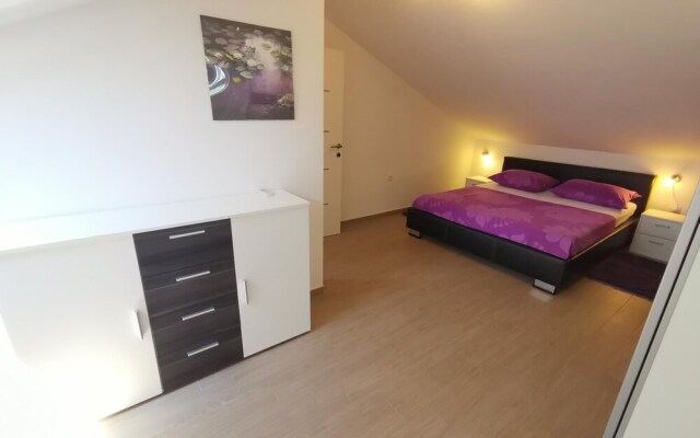 Apartment Villa Sara LUX 6 pax