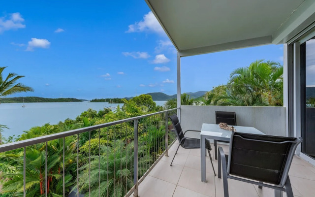 Baybliss Luxury 1 Bedroom Apt