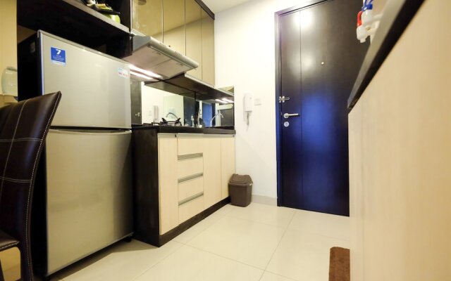 Homey Westmark Tanjung Duren Apartment near Taman Anggrek