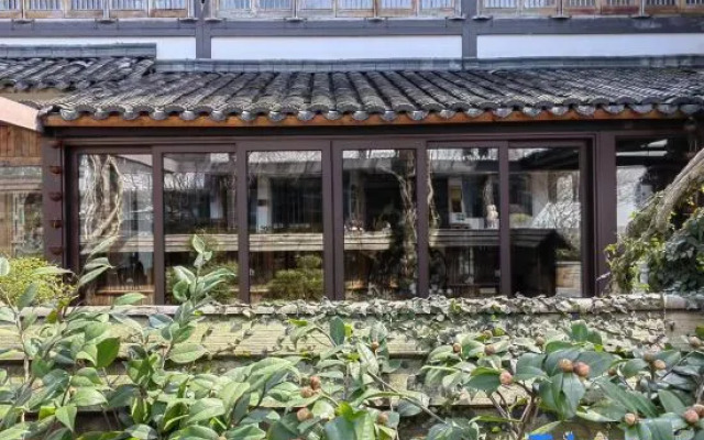 Hangzhou Shusheng Longjing Hotel
