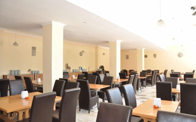 Akasia Resort Hotel