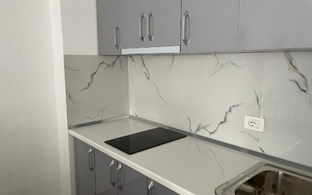Armando Apartments