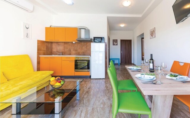 Beautiful Home in Kastel Novi With Wifi and 8 Bedrooms