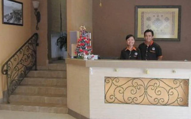 Seri Borneo Hotel