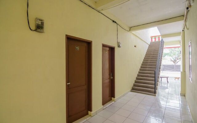 RedDoorz near Politeknik Negeri Medan