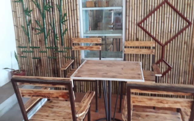 Tamcoc White Swan Hostel