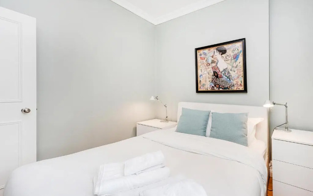 Lovely 2 bedroom apartment in Notting Hill