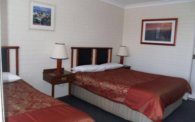 Pigeon House Motor Inn
